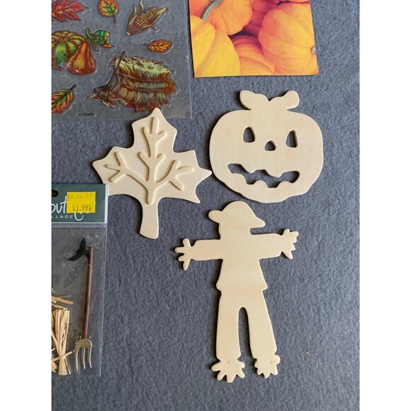 Fall & Halloween Scrapbooking Kit - Stickers Cutouts Patterned Paper & Embellish - Picture 4 of 13